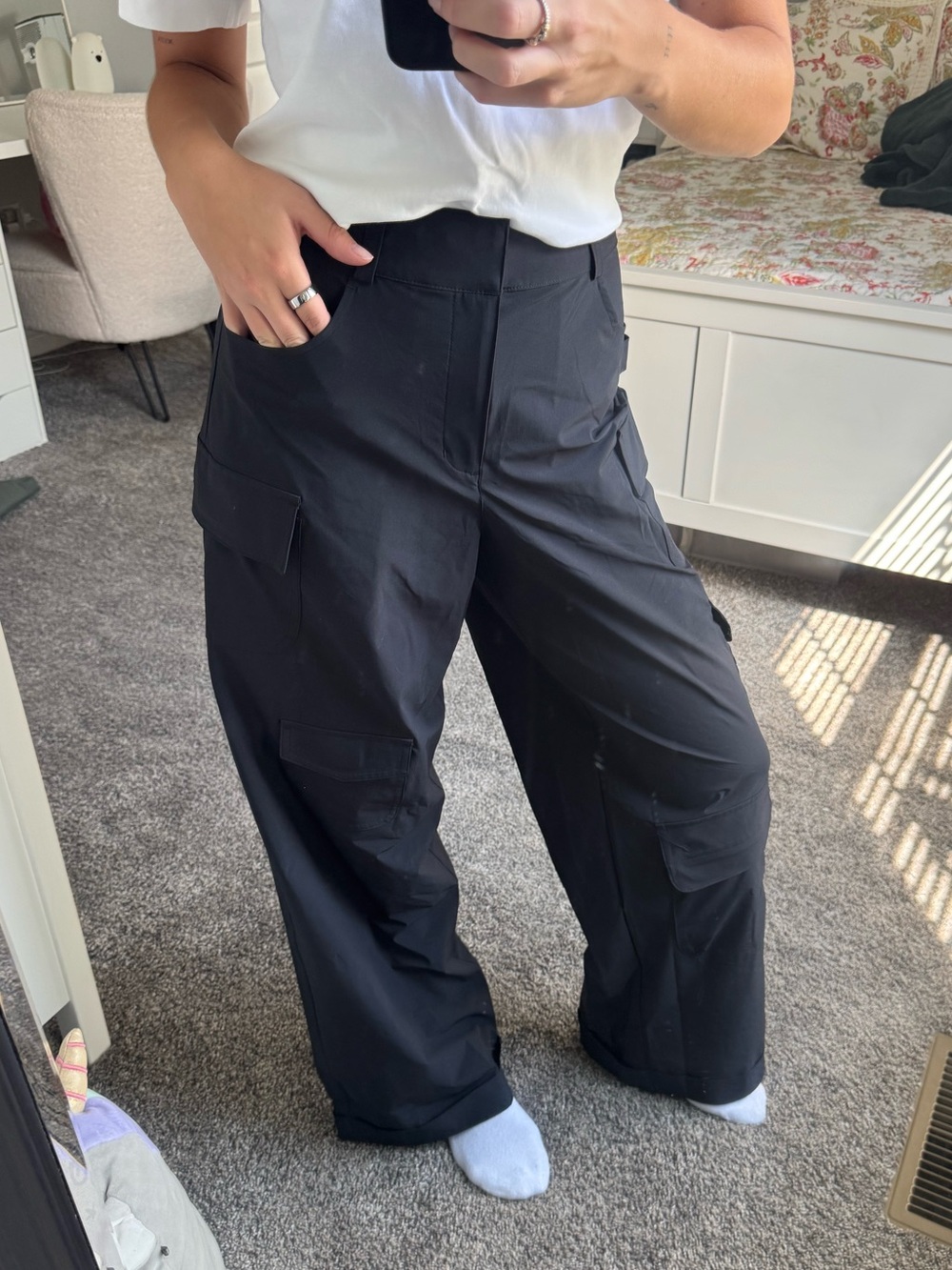Alo Yoga Midrise Workwear Cargo Pant